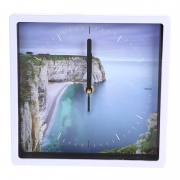 Настенные часы Perfeo PF-WC-005, квадратные, 22x22 см, белый корпус / морской залив циферблат